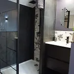 Maison 2 Avec Terrasse בית נופש לה-רוש-סור-יון