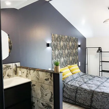 Maison 2 Avec Terrasse 別荘 *