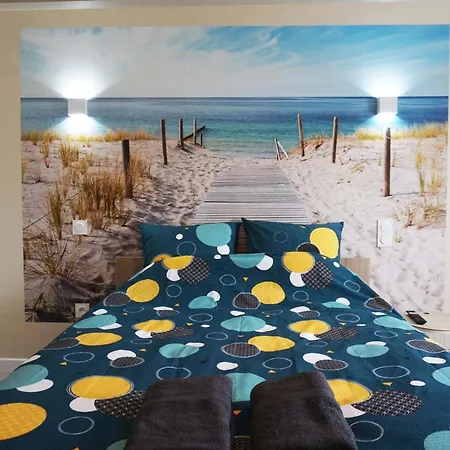Maison 2 Avec Terrasse בית נופש לה-רוש-סור-יון